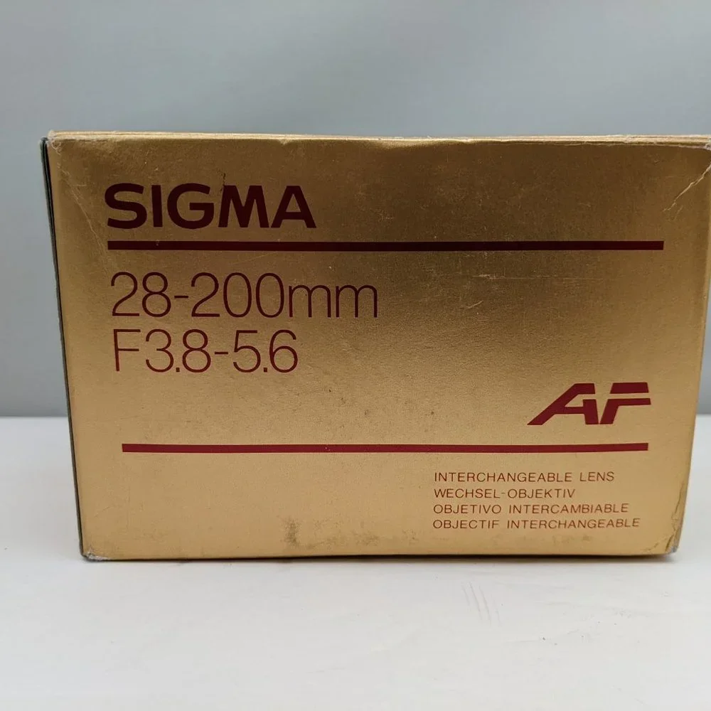 SIGMA AF Lens | 28-200mm f/3.8-5.6 | N - AF D | Filter Size 72 | w/ Caps | USED